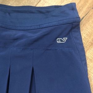 VINEYARD VINES Girls Performance Skort- CUTE!